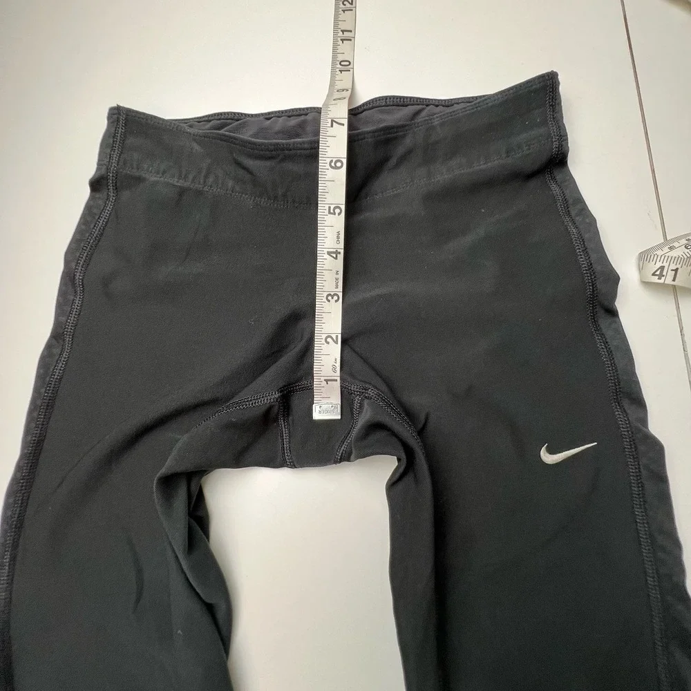 Nike approximate measurements